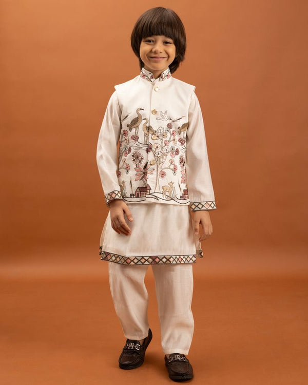 White Mini Ethenic Kids Ware Special Koti- Kurta With Pent