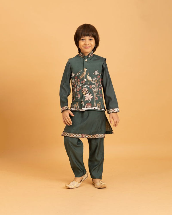 Green Mini Ethenic Kids Ware Special Koti- Kurta With Pent